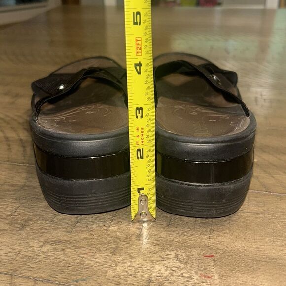 BZees sandals size 8 - Picture 8 of 12